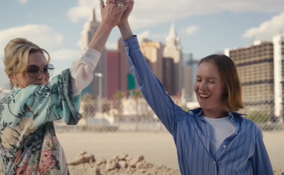 "Hacks": 4ª Temporada da Série Premiada Ganha Trailer e Data de Estreia na Max